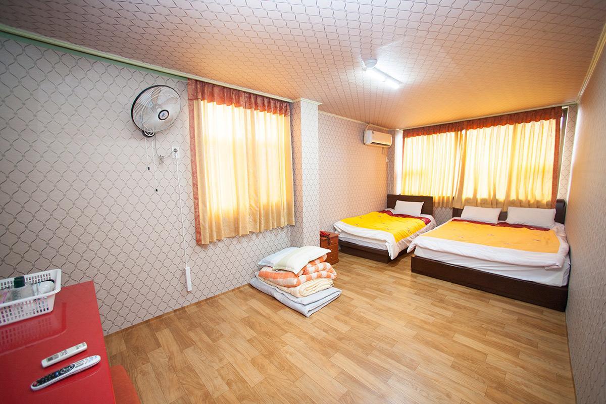 Jeju Brd Hotel מראה חיצוני תמונה