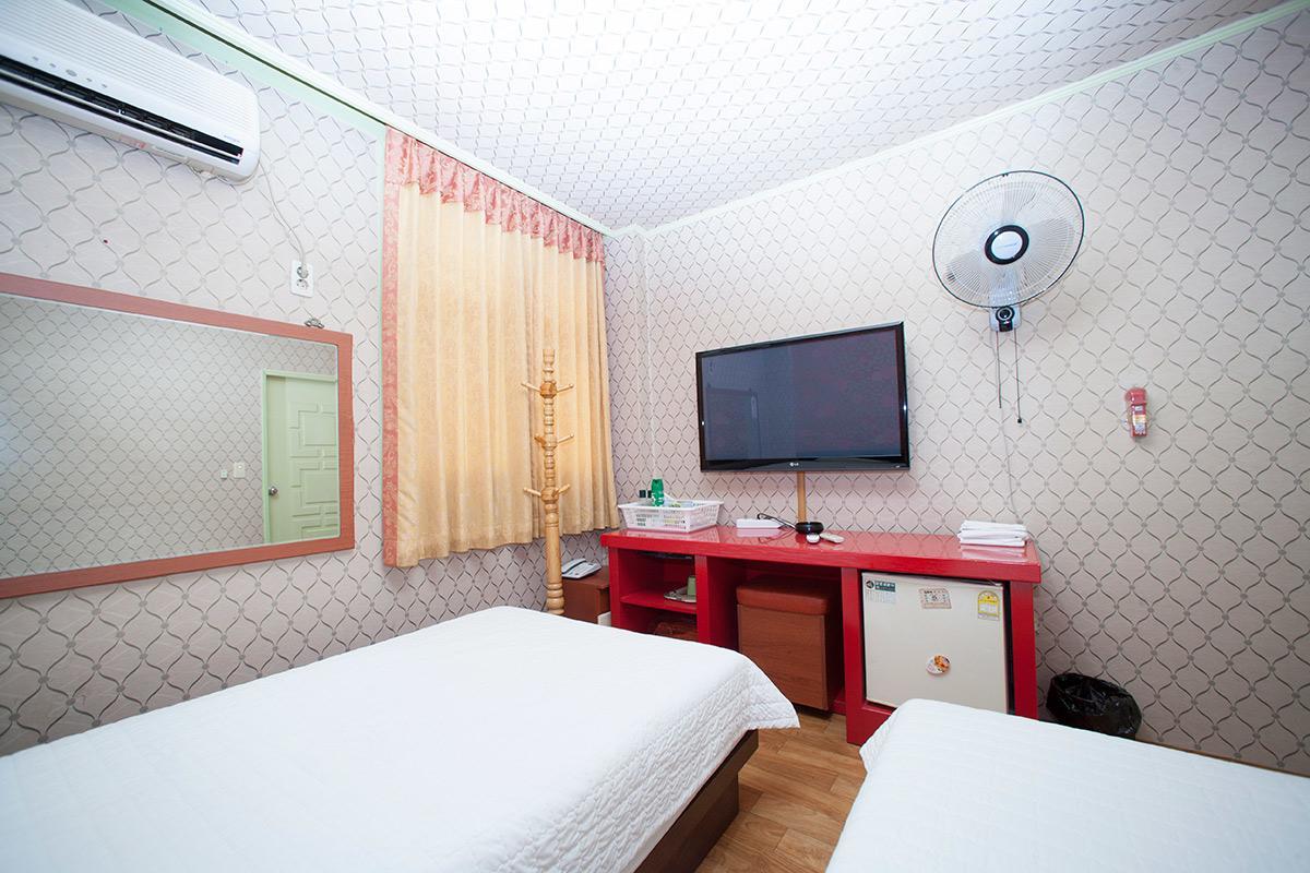 Jeju Brd Hotel מראה חיצוני תמונה