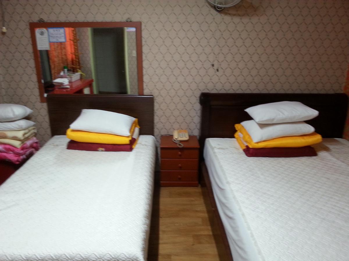 Jeju Brd Hotel מראה חיצוני תמונה